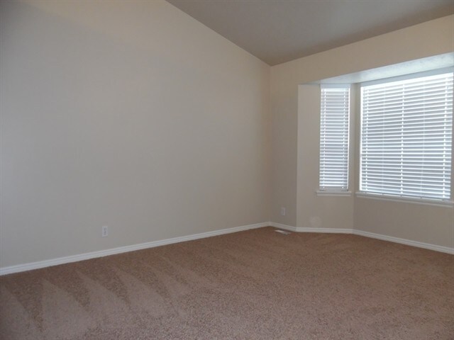 Building Photo - 1859 N 750 W