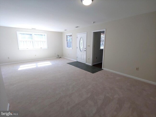 Building Photo - 719 Monmouth Ave