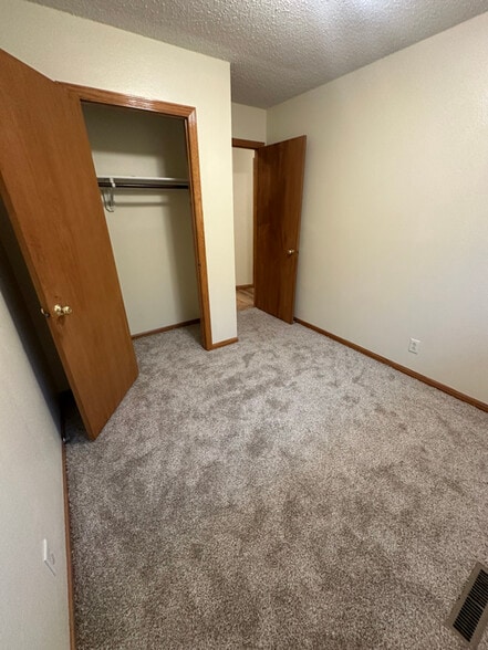 Building Photo - 508 Keystone Ave