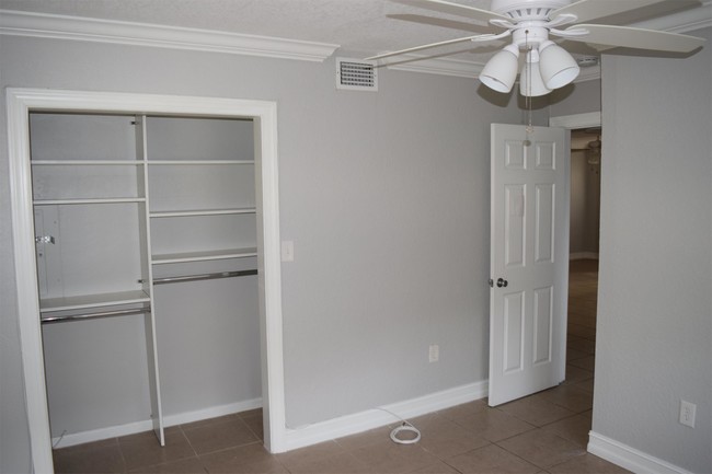 Building Photo - 3114 S Kanner Hwy