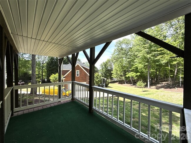 Building Photo - 15816 Feeny Ct