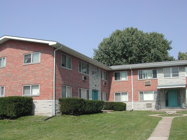 Primary Photo - Northbrook Apartments