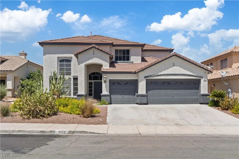 Primary Photo - 9272 W Viking Rd