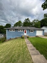 Building Photo - 1302 Lyndale Dr