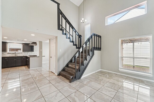 Building Photo - 9721 Debbie Ln