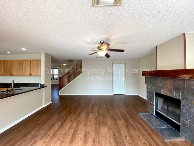 Building Photo - 2510 Village Pkwy