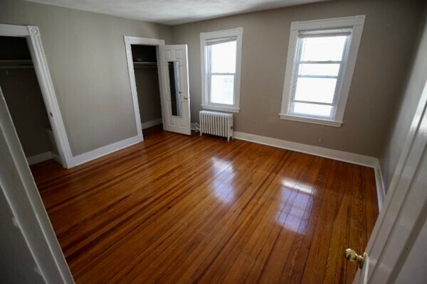 Building Photo - 20 Teel St