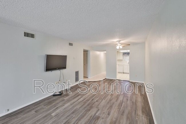 Building Photo - 801 83rd Ave N