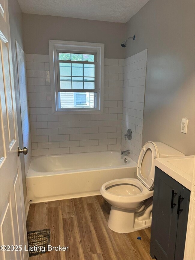 Building Photo - 104 N 45th St