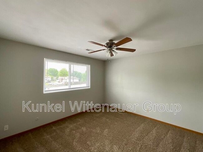 Building Photo - 1705 Jamestown Rd