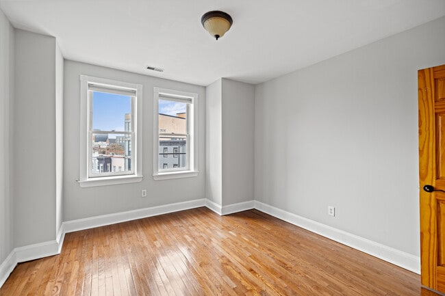 Building Photo - 547 Florida Ave NW