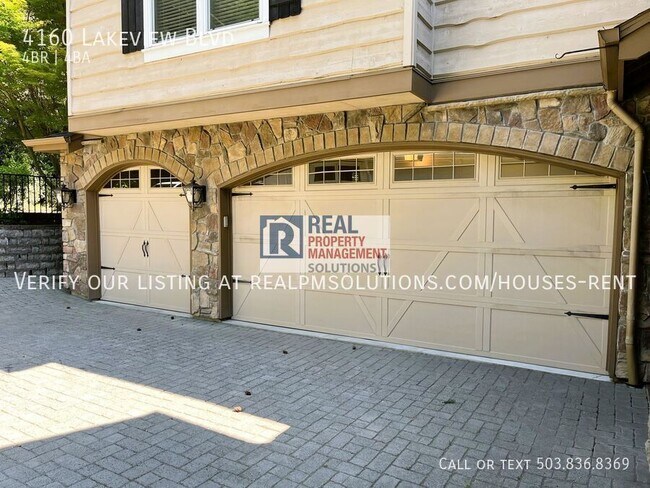 Building Photo - 4160 Lakeview Blvd