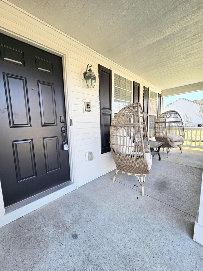 Building Photo - 7543 Ashley Meadow Dr