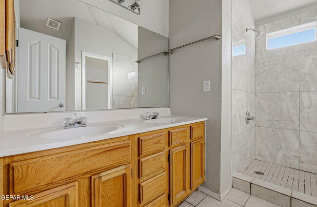 Building Photo - 11469 Nettie Rose Cir