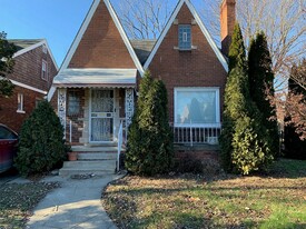 Building Photo - 11361 Strathmoor St