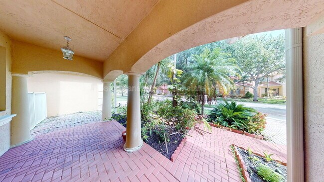 Building Photo - 6786 Aliso Ave