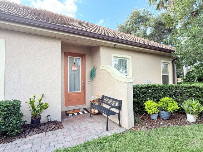 Building Photo - Beautiful 3-Bedroom Home in Lake Nona’s Ea...