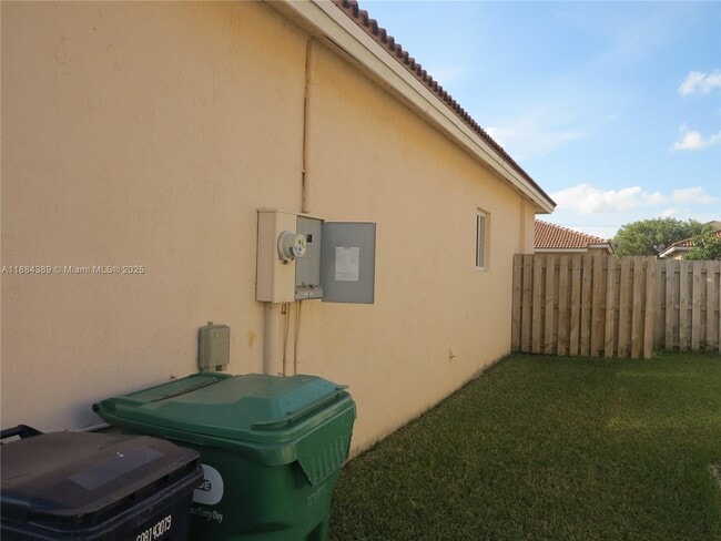 Building Photo - 28524 SW 130th Pl