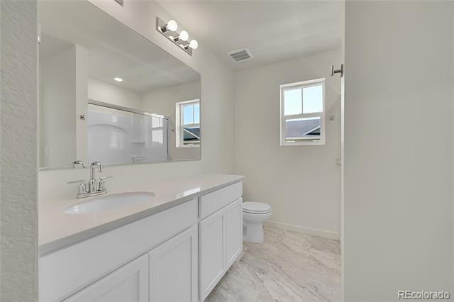 Building Photo - 427 Condor Wy