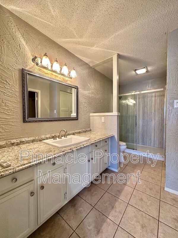Building Photo - 3602 Gemini Dr