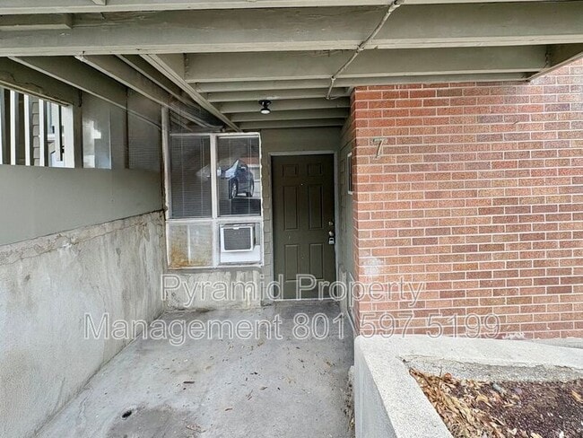 Building Photo - 353 S 1100 E