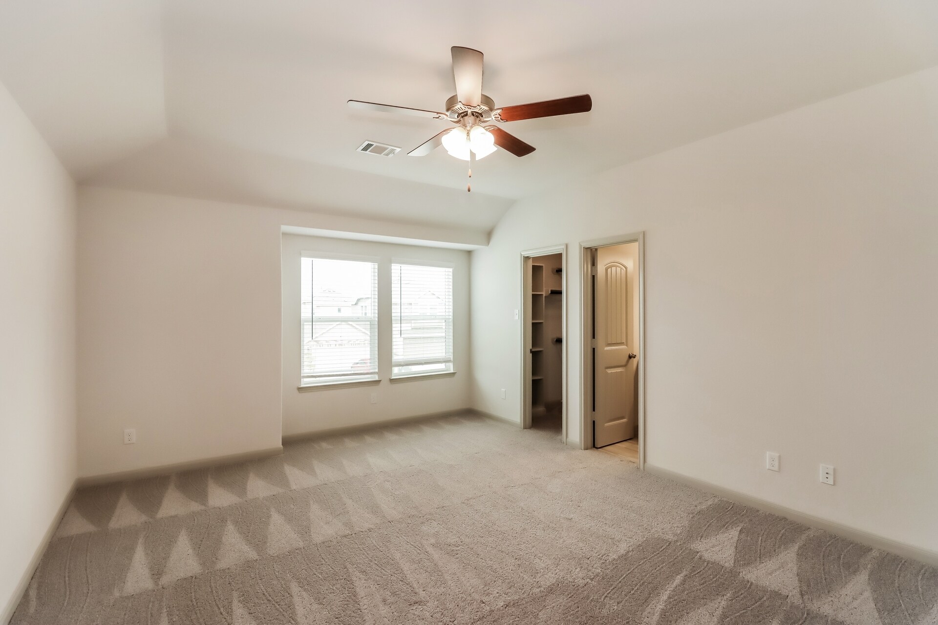 Building Photo - 7923 Cypress Country Dr