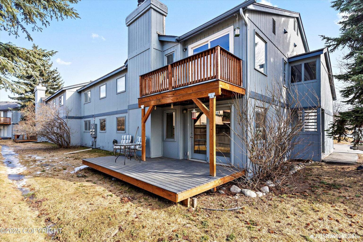 Building Photo - 2220 Sentry Dr