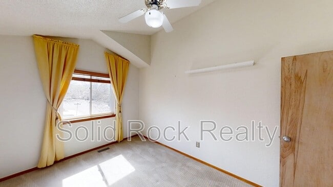 Building Photo - 2114 Sable Chase Dr