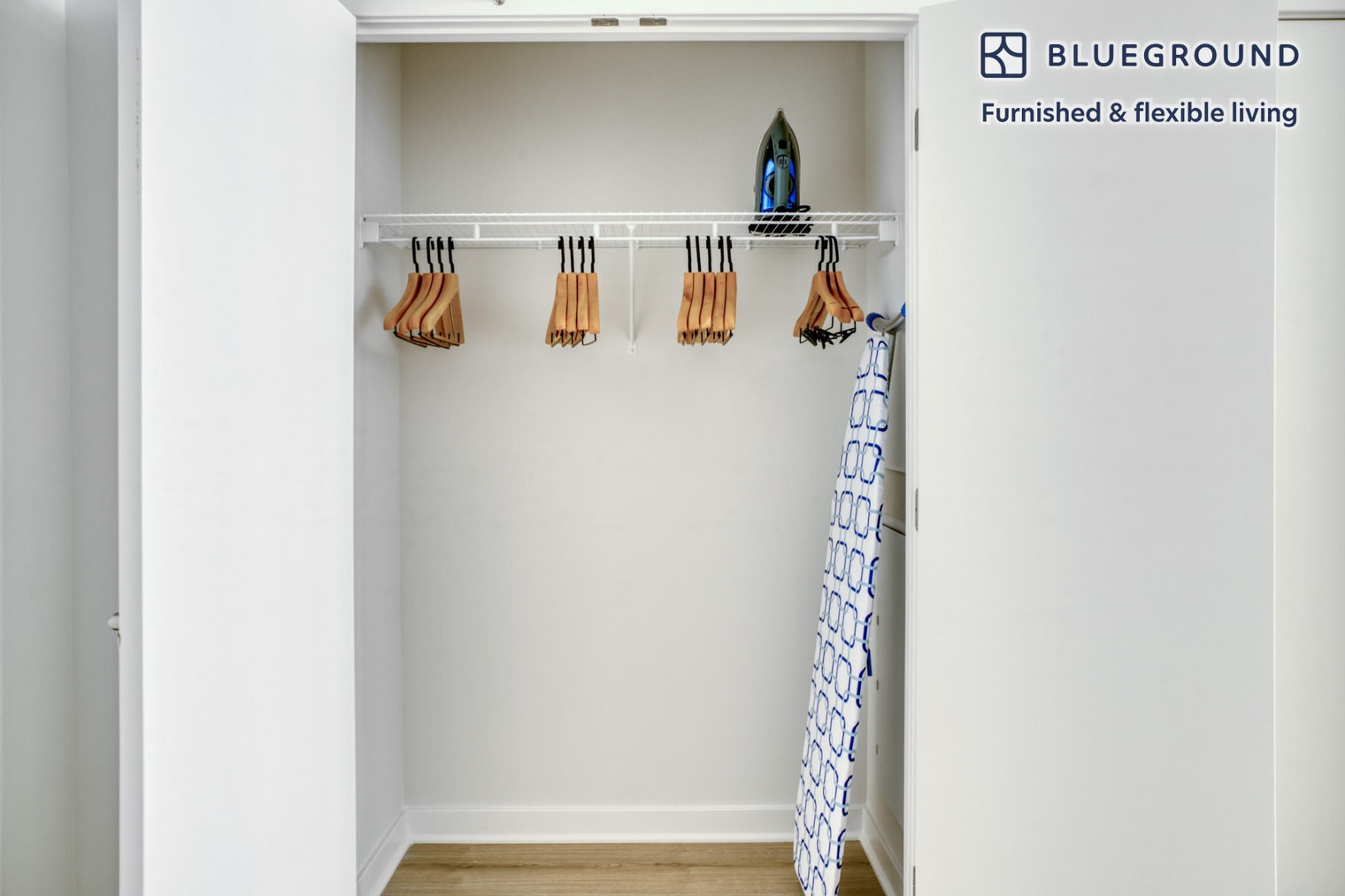 Building Photo - 2121 1st St