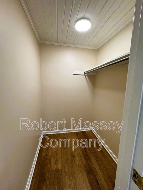 Building Photo - 1236 Cherokee Rd