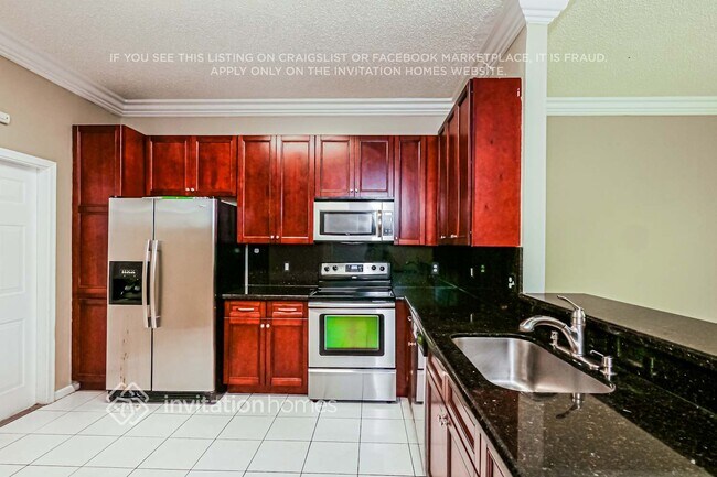 Building Photo - 5833 Eagle Cay Ln