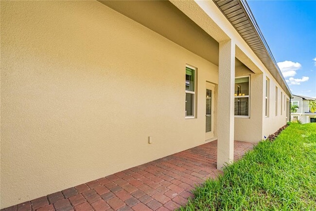 Building Photo - 12144 Stoneleigh Aly