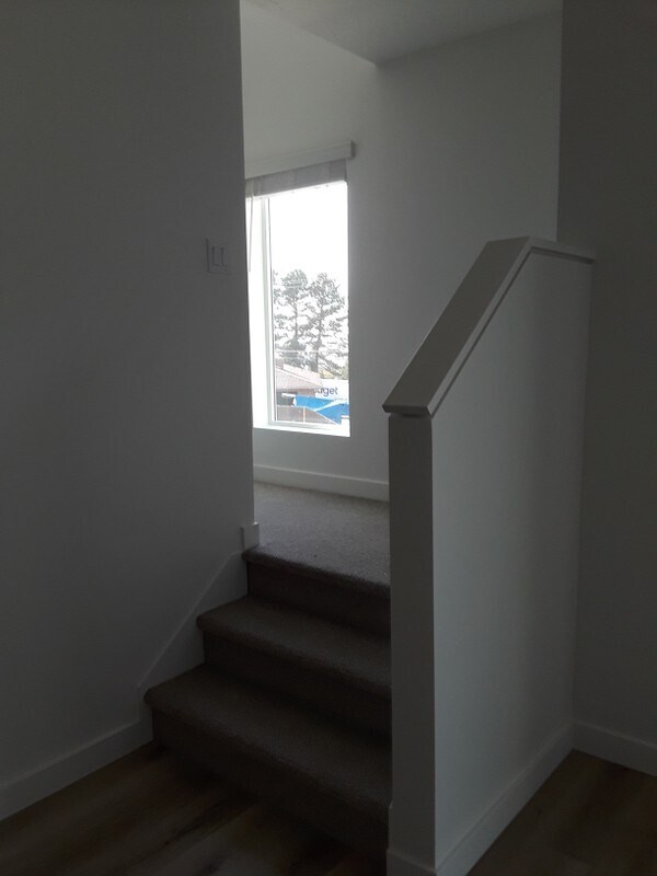 Building Photo - 3371 S Orchard Dr