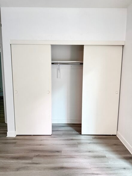 Master Bedroom Closet - 425 W Beech St