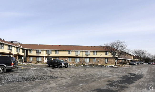 Building Photo - The Gardens