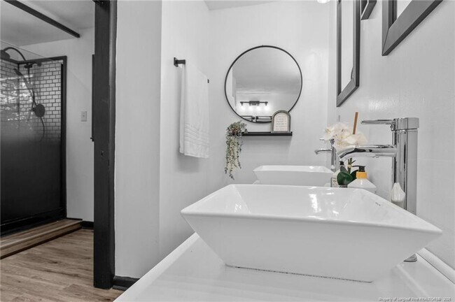 Building Photo - 2405 Morganton Rd