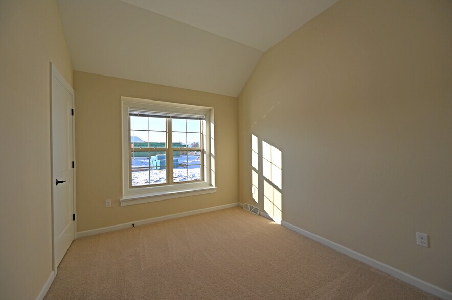 Building Photo - 1617 Belmont Ln