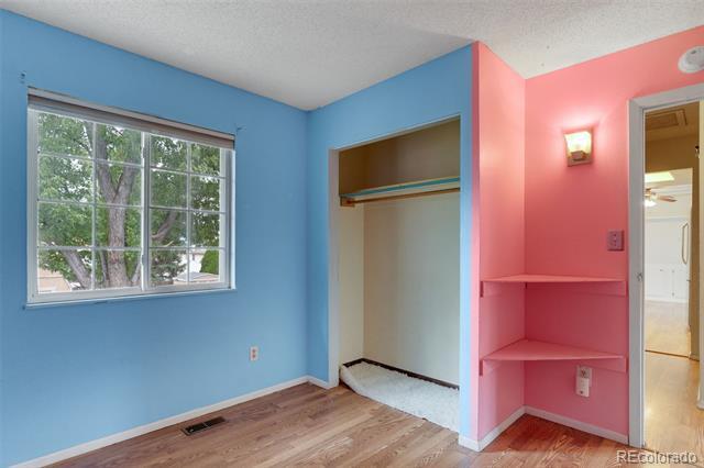 Building Photo - 3940 Oberding Dr