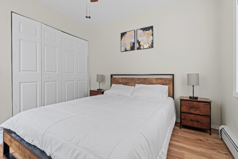 Building Photo - 1626 Union Turnpike