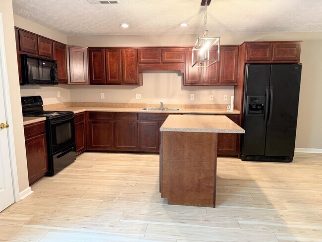 Building Photo - In Carrollton City Limits!!!