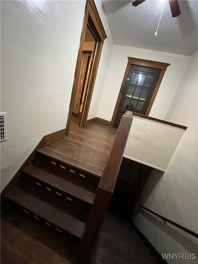 Building Photo - 168 Rodney Ave