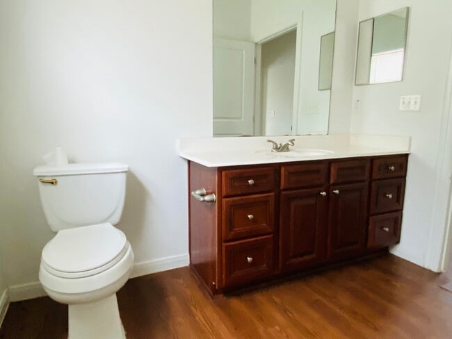 Building Photo - 2503 Deats Rd