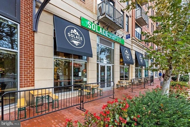 Building Photo - 2809 Bolling Rd