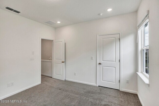 Building Photo - 73 Mellowood Ln