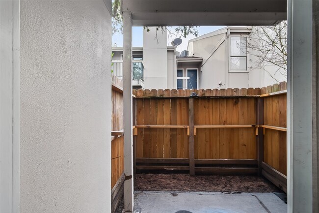 Building Photo - 7950 N Stadium Dr