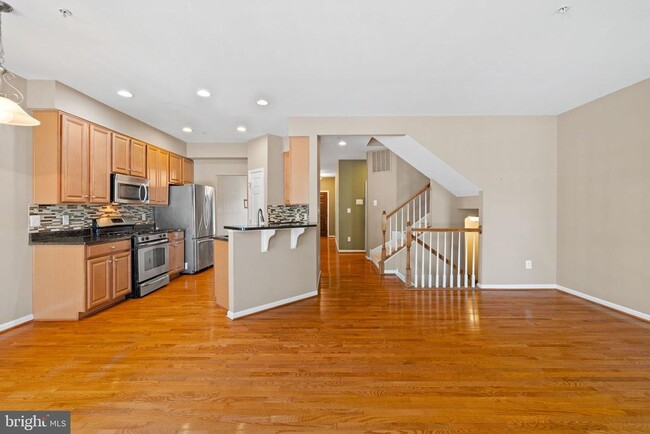Building Photo - 261 Tall Trees Cir