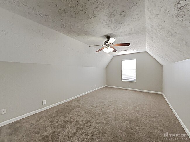 Building Photo - 1218 Melvin Dr