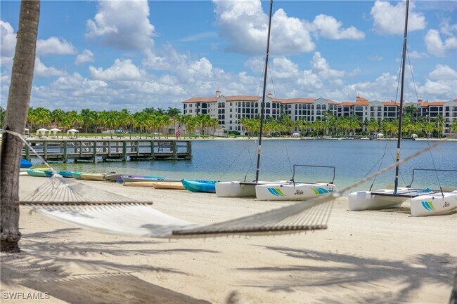 Building Photo - 10721 Mirasol Dr