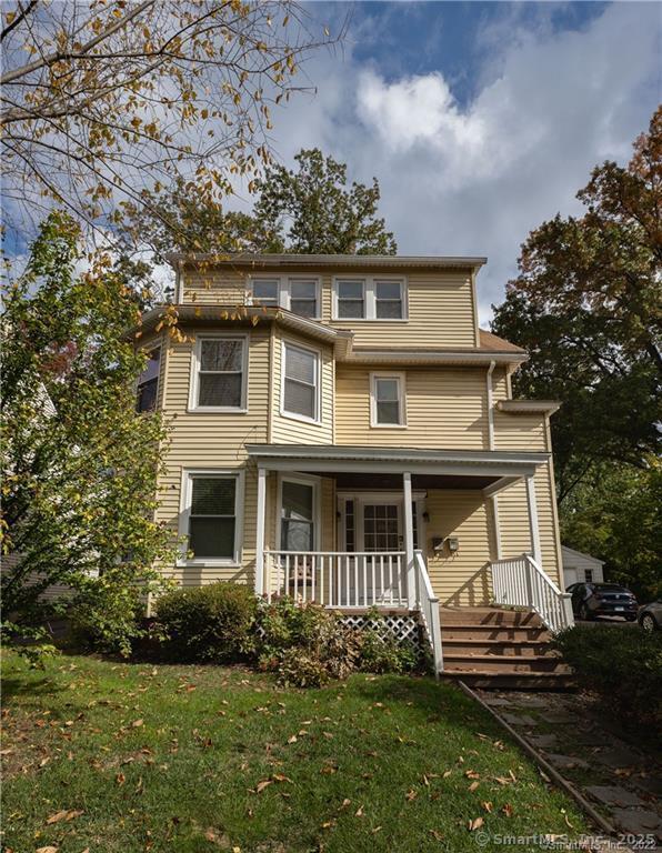 Primary Photo - 748 Trout Brook Dr