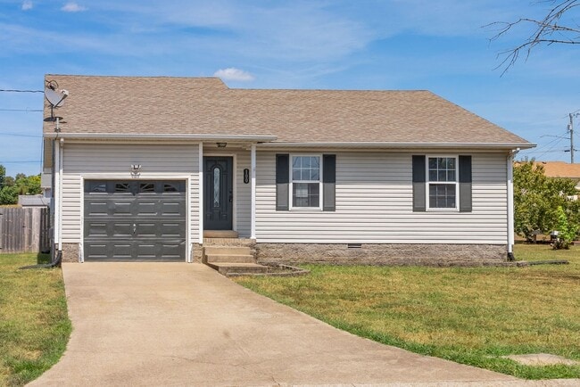 Primary Photo - Oak Grove Cutie for Rent!